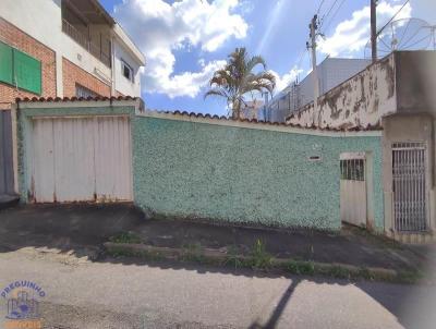 Casa para Venda, em Alfenas, bairro Santa Rita, 2 dormitórios, 1 banheiro, 2 vagas